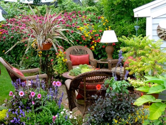 make the most of a small garden space